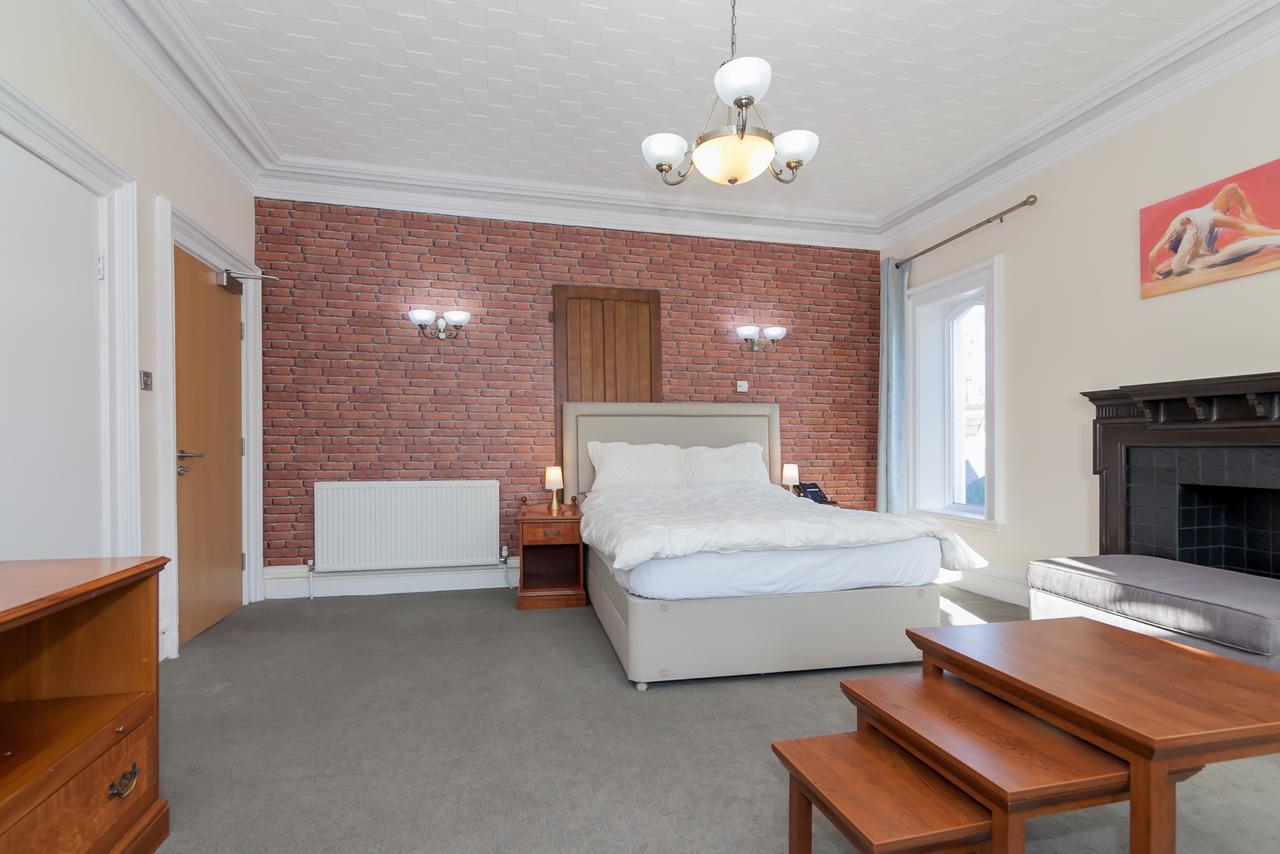 The Milverton Hotel Манчестер Экстерьер фото